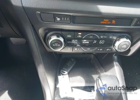 2018 Mazda Mazda3 Touring z USA, uszkodzony, nr VIN 3MZBN1L31JM182390